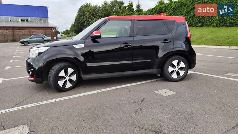 Позашляховик / Кросовер Kia Soul EV 2016 в Львові