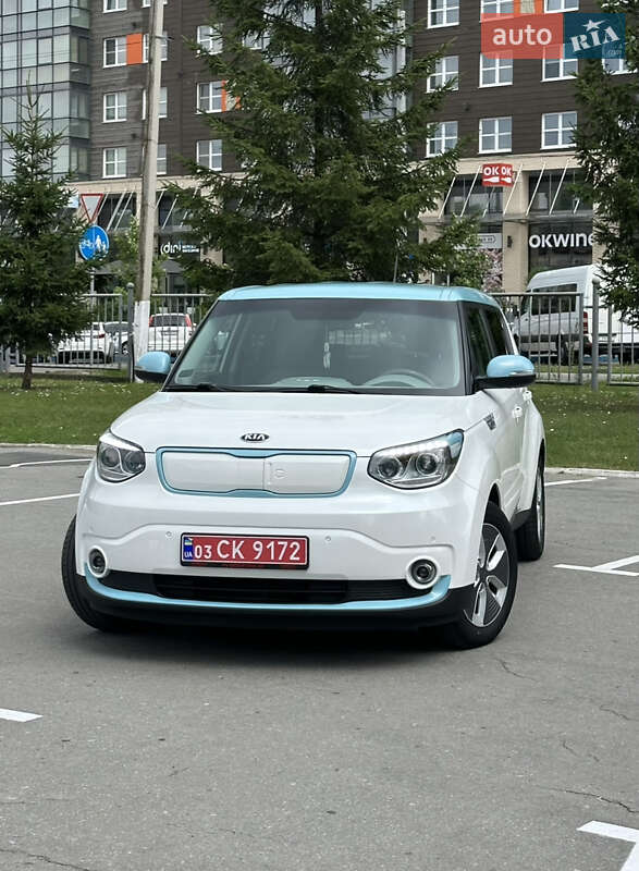 Позашляховик / Кросовер Kia Soul EV 2018 в Чернівцях