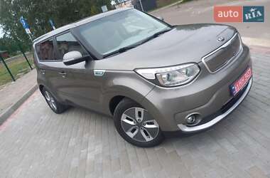 Внедорожник / Кроссовер Kia Soul EV 2017 в Ровно