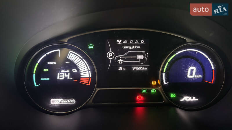 Внедорожник / Кроссовер Kia Soul EV 2015 в Житомире фото 10 Внедорожник / Кроссовер Kia Soul EV 2015 в Житомире