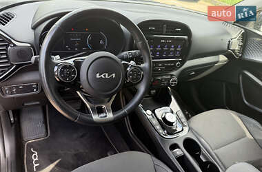 Внедорожник / Кроссовер Kia Soul EV 2022 в 
