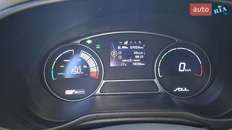 Внедорожник / Кроссовер Kia Soul EV 2016 в Тернополе