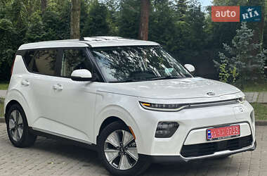 Позашляховик / Кросовер Kia Soul EV 2020 в 