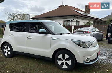 Позашляховик / Кросовер Kia Soul EV 2016 в Львові