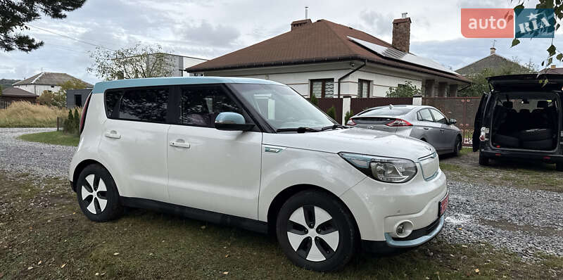 Kia Soul EV 2016