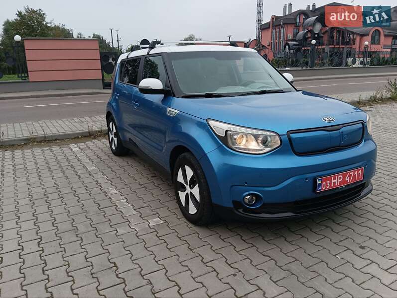 Внедорожник / Кроссовер Kia Soul EV 2016 в Дрогобыче