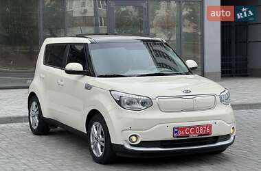 Внедорожник / Кроссовер Kia Soul EV 2017 в 