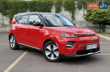 Внедорожник / Кроссовер Kia Soul EV 2020 в 