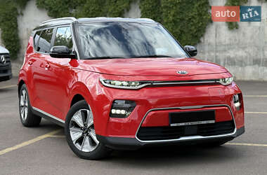Позашляховик / Кросовер Kia Soul EV 2020 в Рівному