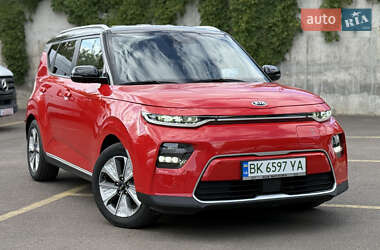 Внедорожник / Кроссовер Kia Soul EV 2020 в 
