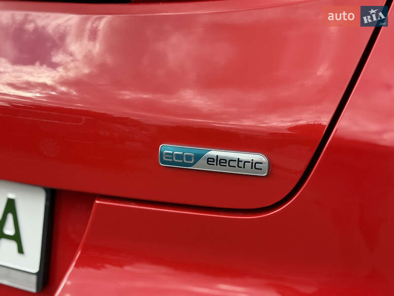 Позашляховик / Кросовер Kia Soul EV 2020 в Рівному