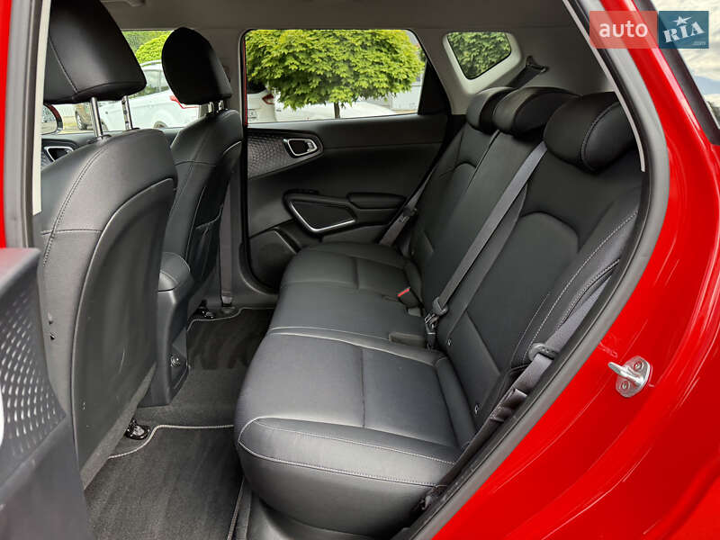 Позашляховик / Кросовер Kia Soul EV 2020 в Рівному