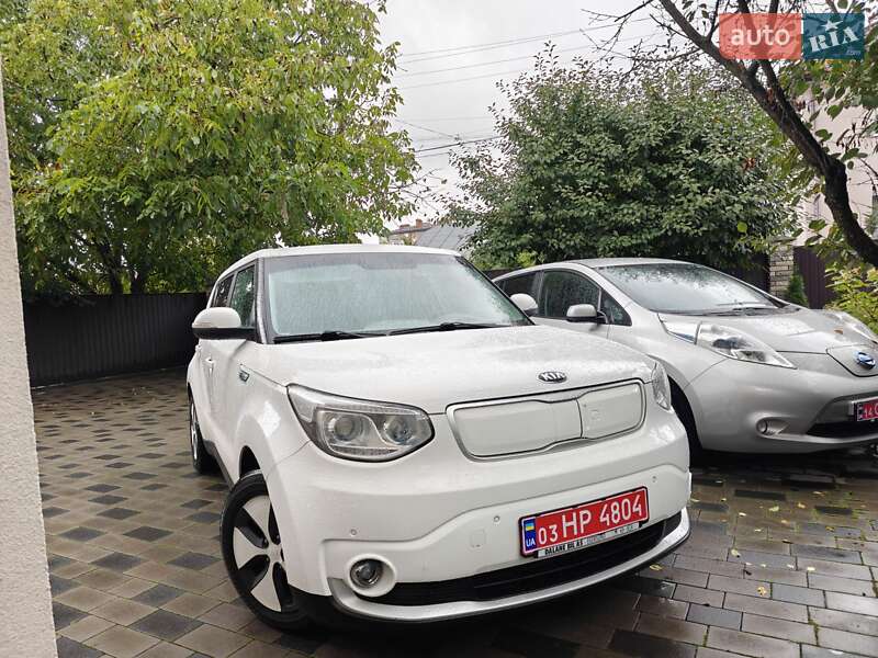 Kia Soul EV 2015
