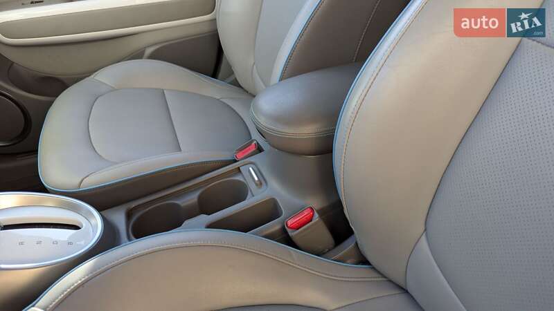 Внедорожник / Кроссовер Kia Soul EV 2018 в Киеве фото 30 Внедорожник / Кроссовер Kia Soul EV 2018 в Киеве