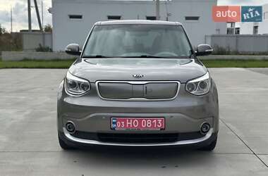 Позашляховик / Кросовер Kia Soul EV 2015 в  фото 4 Позашляховик / Кросовер Kia Soul EV 2015 в