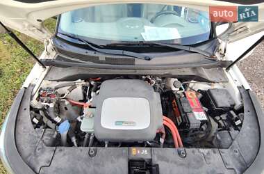 Внедорожник / Кроссовер Kia Soul EV 2015 в 