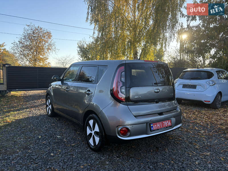 Позашляховик / Кросовер Kia Soul EV 2016 в Луцьку фото 7 Позашляховик / Кросовер Kia Soul EV 2016 в Луцьку