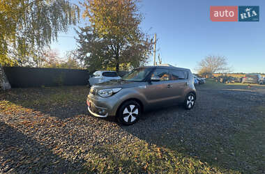 Внедорожник / Кроссовер Kia Soul EV 2016 в 