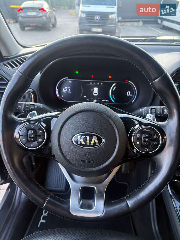 Позашляховик / Кросовер Kia Soul EV 2020 в Рівному фото 28 Позашляховик / Кросовер Kia Soul EV 2020 в Рівному
