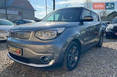 Позашляховик / Кросовер Kia Soul EV 2015 в  фото 3 Позашляховик / Кросовер Kia Soul EV 2015 в
