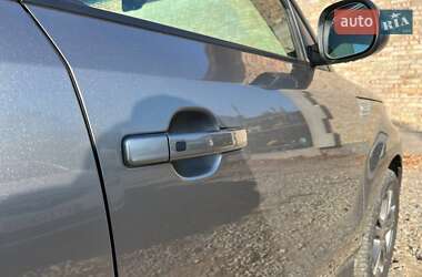 Позашляховик / Кросовер Kia Soul EV 2015 в  фото 11 Позашляховик / Кросовер Kia Soul EV 2015 в