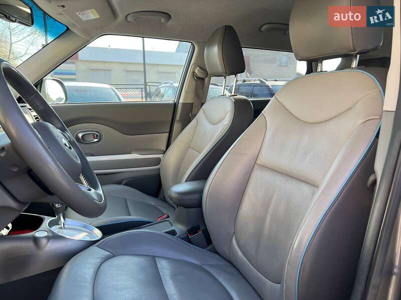 Позашляховик / Кросовер Kia Soul EV 2015 в Коломиї фото 24 Позашляховик / Кросовер Kia Soul EV 2015 в Коломиї