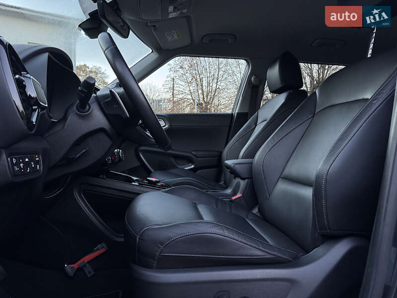 Внедорожник / Кроссовер Kia Soul EV 2020 в Луцке фото 15 Внедорожник / Кроссовер Kia Soul EV 2020 в Луцке
