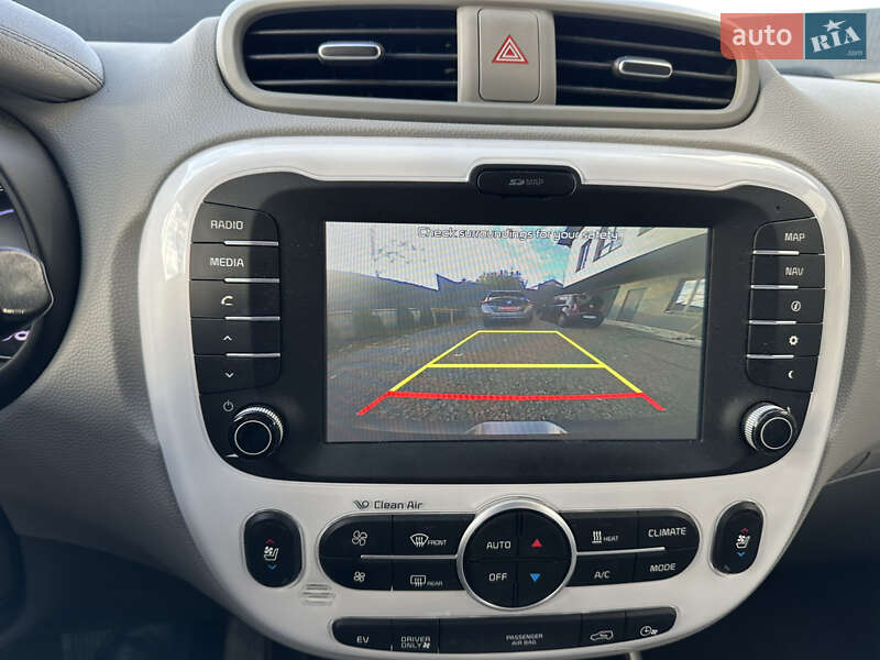 Внедорожник / Кроссовер Kia Soul EV 2017 в Тернополе фото 11 Внедорожник / Кроссовер Kia Soul EV 2017 в Тернополе