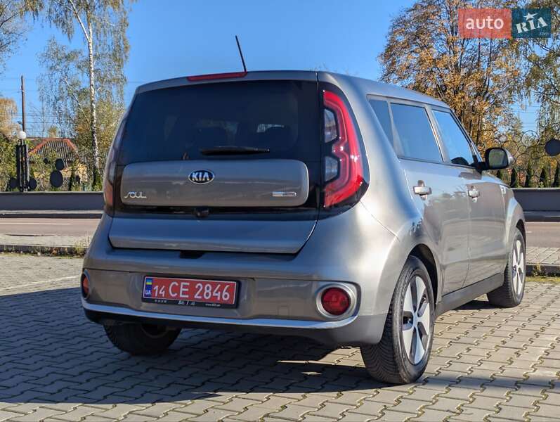 Позашляховик / Кросовер Kia Soul EV 2015 в Дрогобичі