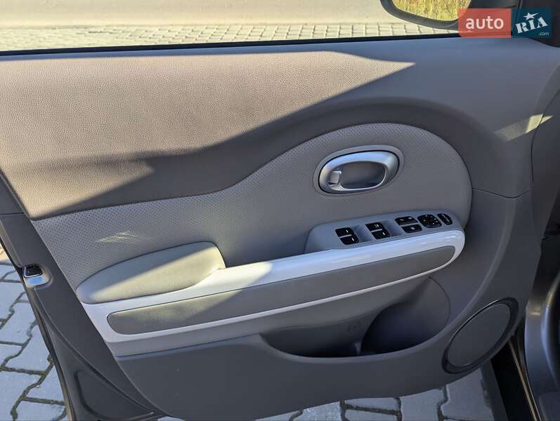 Позашляховик / Кросовер Kia Soul EV 2015 в Дрогобичі
