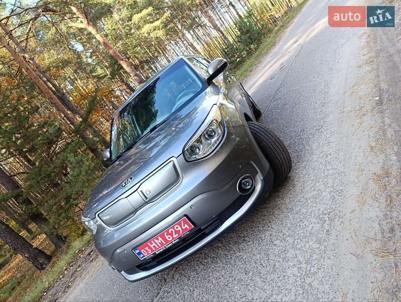Внедорожник / Кроссовер Kia Soul EV 2015 в Остроге фото Внедорожник / Кроссовер Kia Soul EV 2015 в Остроге