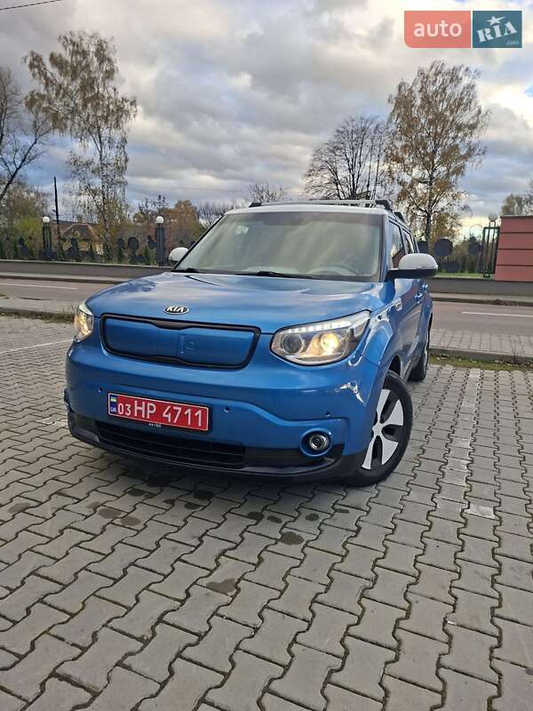 Внедорожник / Кроссовер Kia Soul EV 2016 в Дрогобыче фото 6 Внедорожник / Кроссовер Kia Soul EV 2016 в Дрогобыче