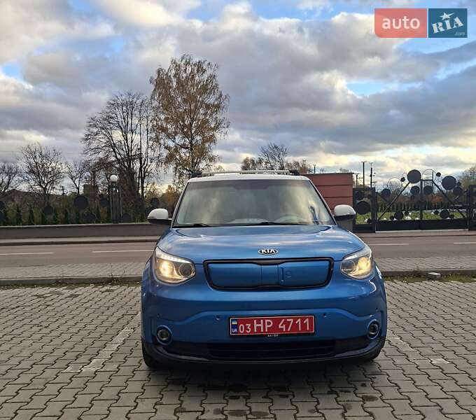 Внедорожник / Кроссовер Kia Soul EV 2016 в Дрогобыче фото 17 Внедорожник / Кроссовер Kia Soul EV 2016 в Дрогобыче