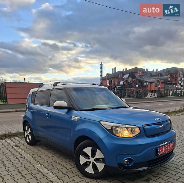 Внедорожник / Кроссовер Kia Soul EV 2016 в Дрогобыче фото 58 Внедорожник / Кроссовер Kia Soul EV 2016 в Дрогобыче