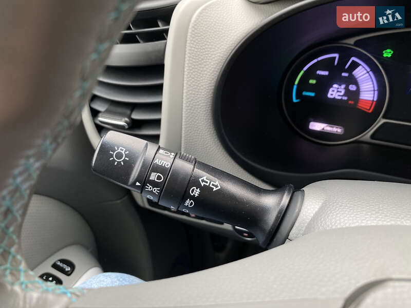 Позашляховик / Кросовер Kia Soul EV 2016 в Луцьку