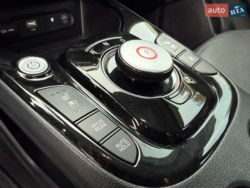 Внедорожник / Кроссовер Kia Soul EV 2023 в Киеве