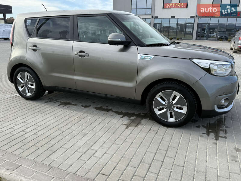 Внедорожник / Кроссовер Kia Soul EV 2018 в Львове фото 22 Внедорожник / Кроссовер Kia Soul EV 2018 в Львове