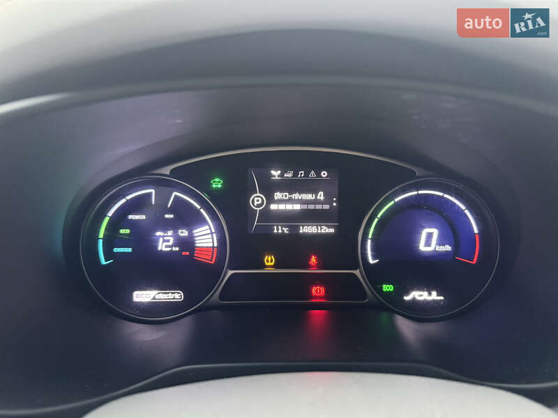 Внедорожник / Кроссовер Kia Soul EV 2016 в Бурштыне