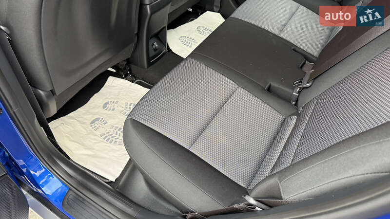 Внедорожник / Кроссовер Kia Soul EV 2021 в Киеве