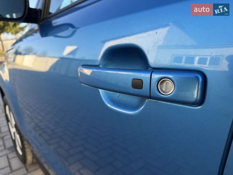 Внедорожник / Кроссовер Kia Soul EV 2014 в Тернополе