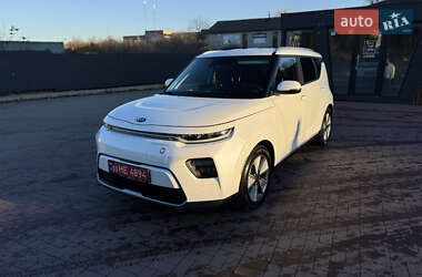 Внедорожник / Кроссовер Kia Soul EV 2022 в Ровно