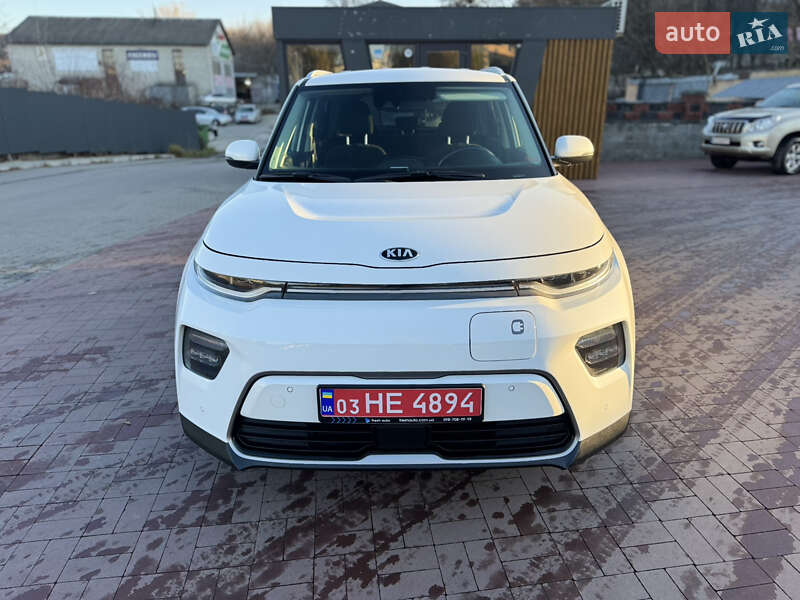 Внедорожник / Кроссовер Kia Soul EV 2022 в Ровно
