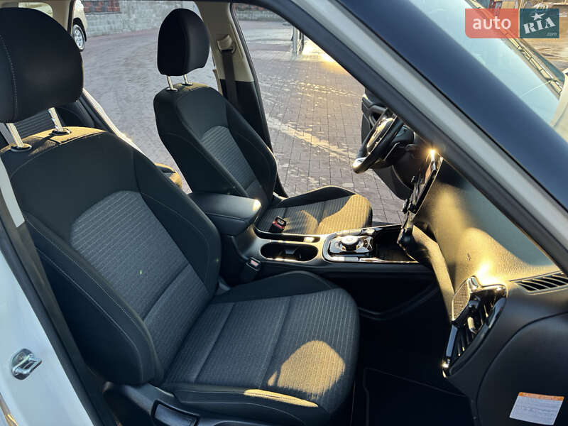 Внедорожник / Кроссовер Kia Soul EV 2022 в Ровно