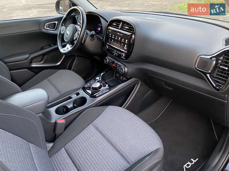 Внедорожник / Кроссовер Kia Soul EV 2021 в Львове