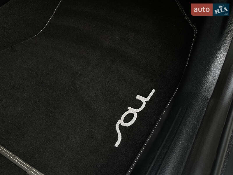 Внедорожник / Кроссовер Kia Soul EV 2021 в Львове