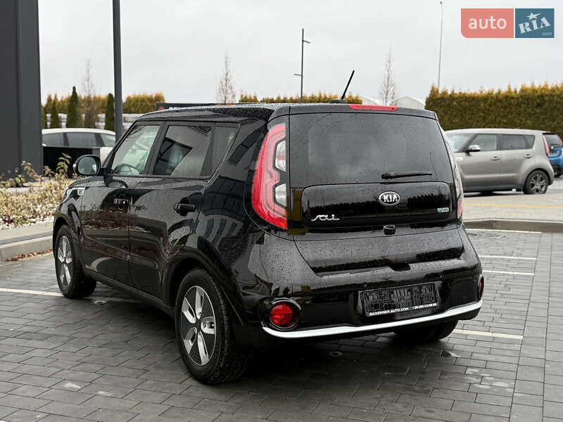 Внедорожник / Кроссовер Kia Soul EV 2018 в Городке