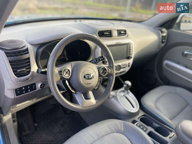 Позашляховик / Кросовер Kia Soul EV 2018 в Кропивницькому