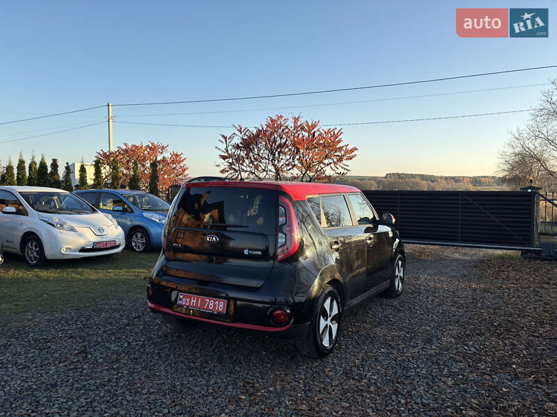 Позашляховик / Кросовер Kia Soul EV 2015 в Луцьку
