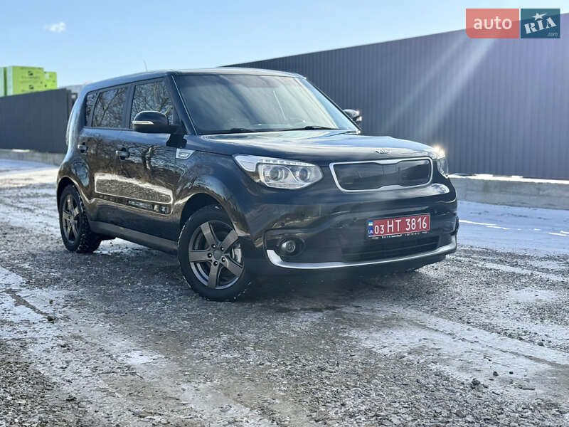 Позашляховик / Кросовер Kia Soul EV 2015 в Івано-Франківську