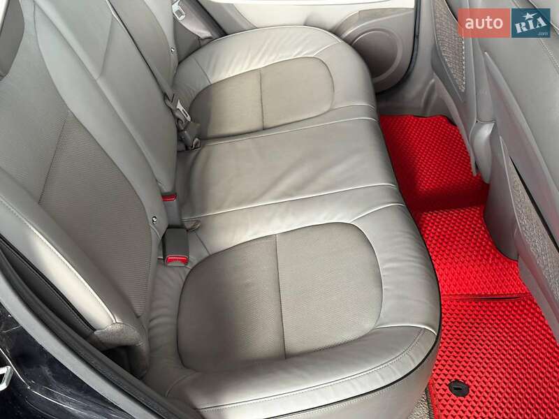 Внедорожник / Кроссовер Kia Soul EV 2015 в Одессе